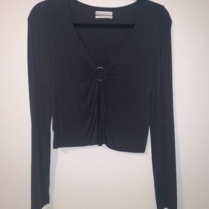 urban outfitters black top!